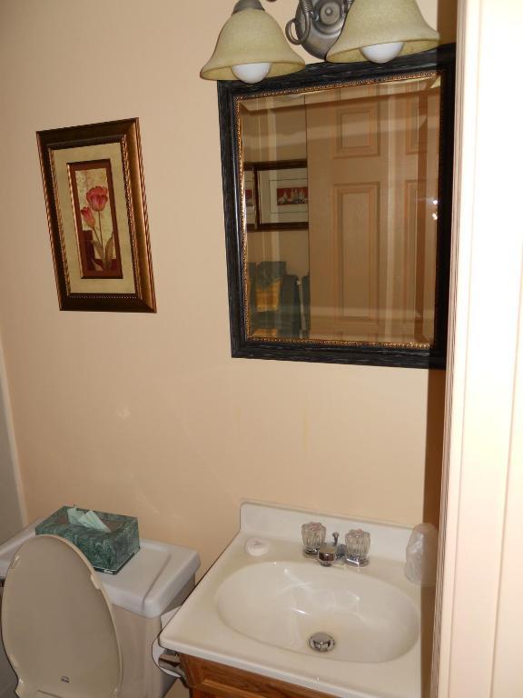 Autumn Breeze Motor Lodge Северен Уудсток Екстериор снимка
